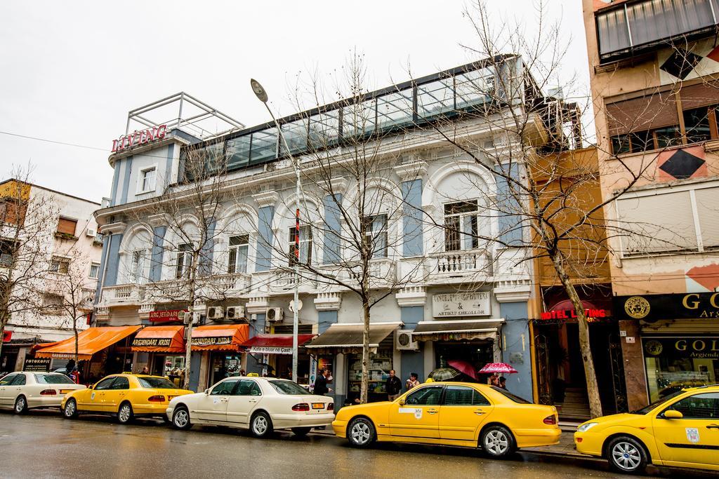 Living Hotel Tiranë Phòng bức ảnh